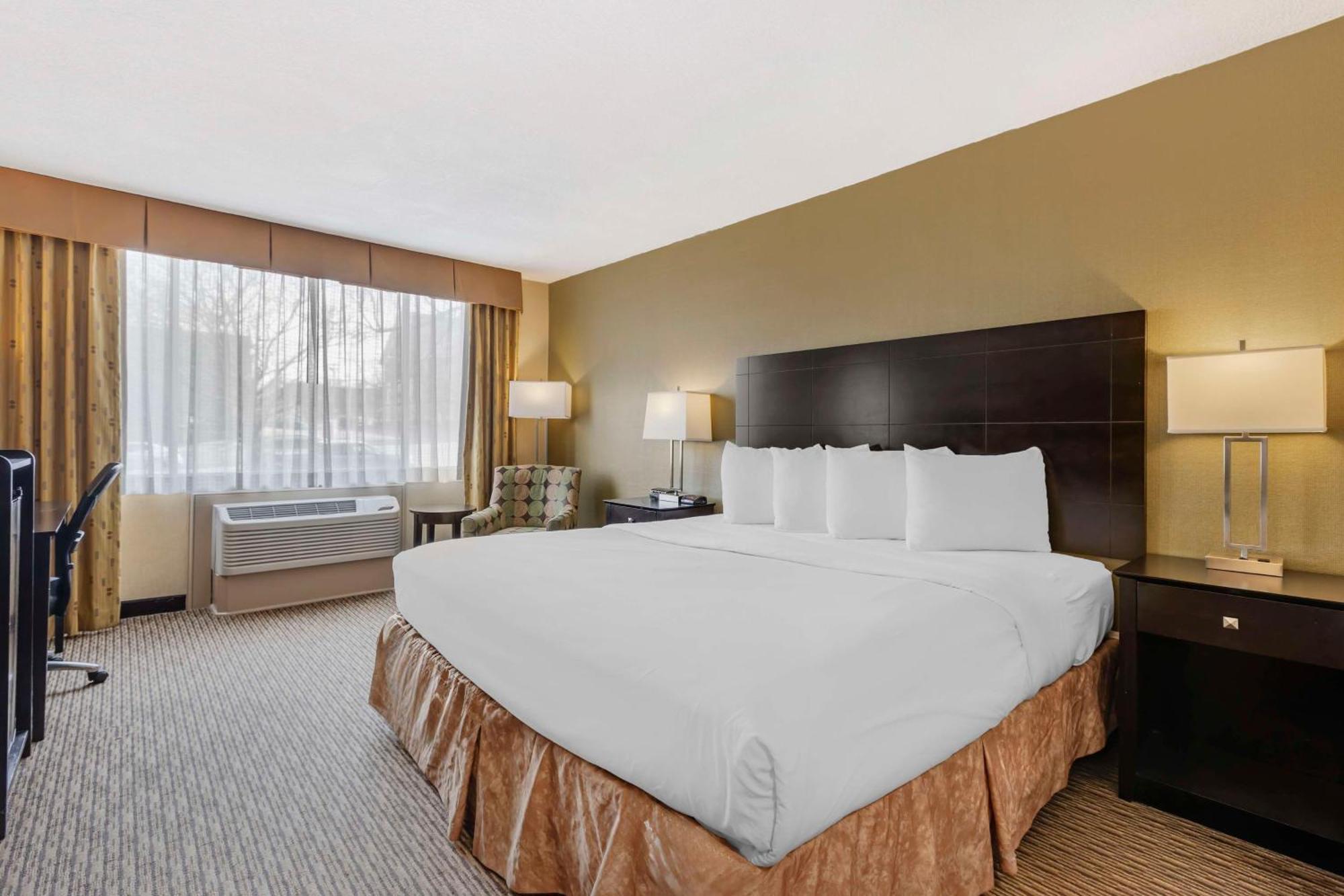 Best Western Watertown/Fort Drum Extérieur photo