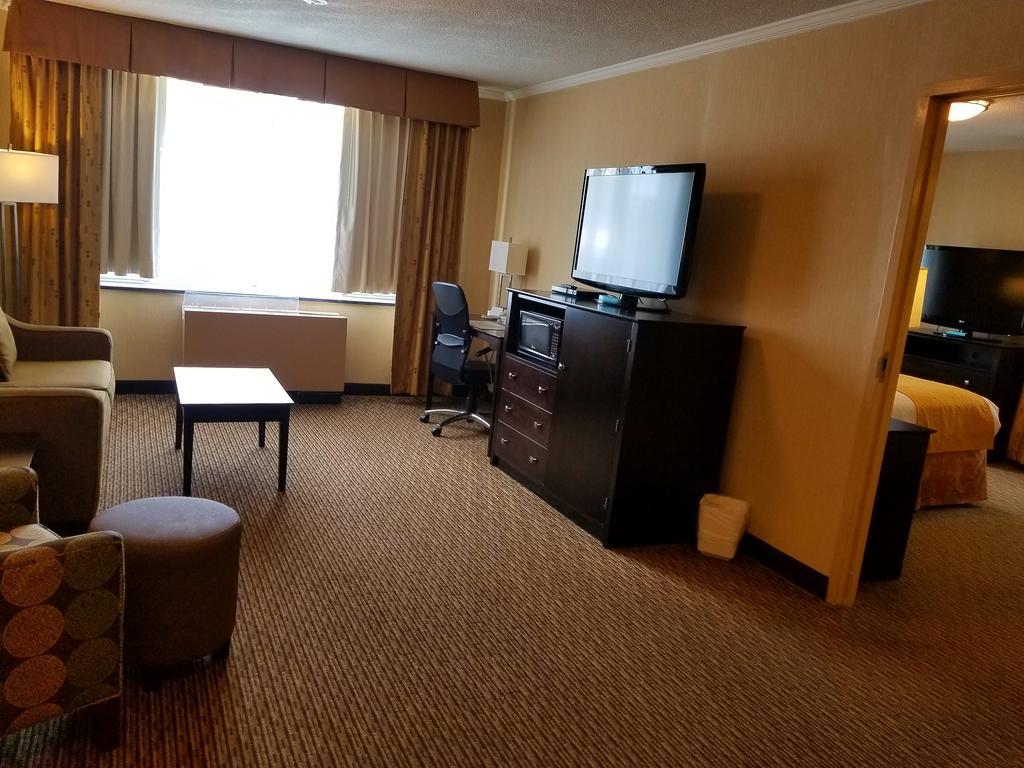 Best Western Watertown/Fort Drum Extérieur photo